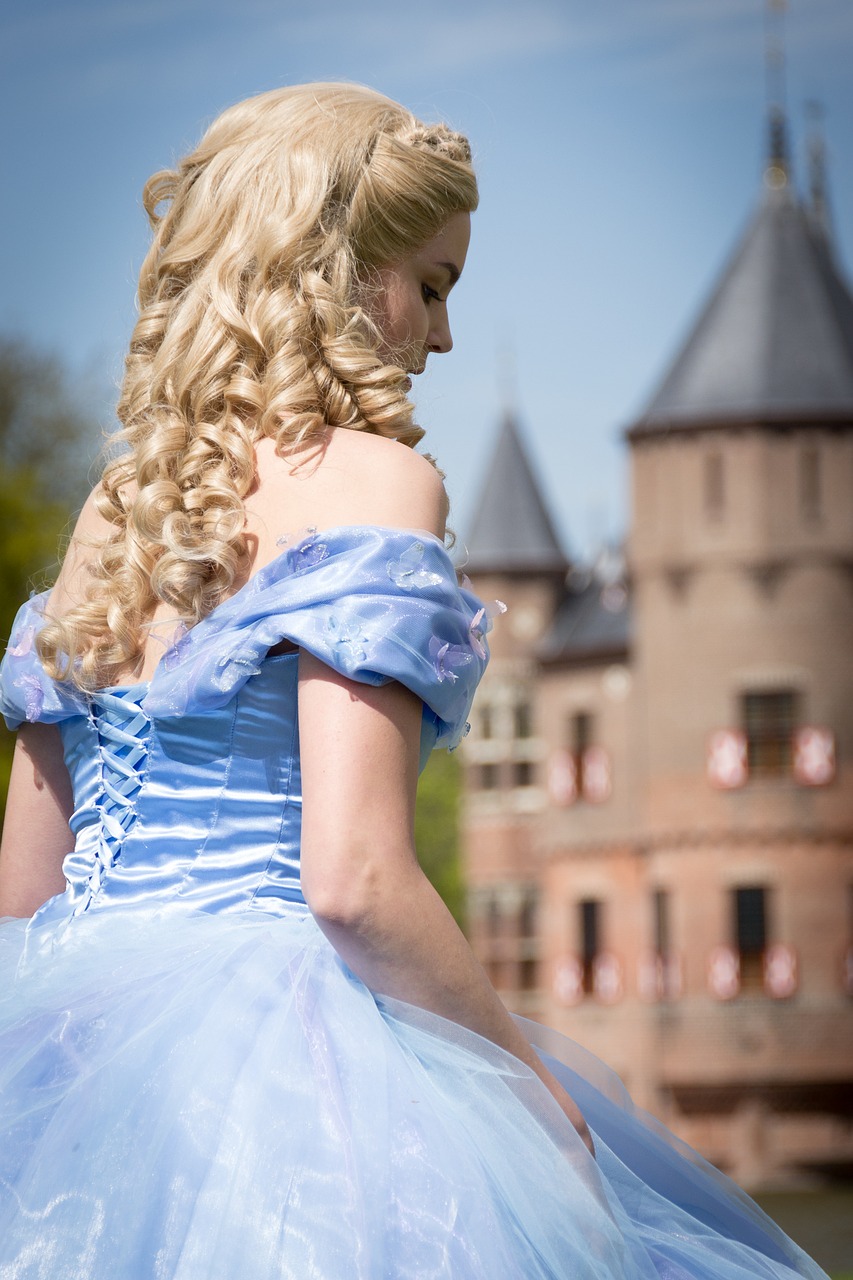 fairy tale model cinderella free photo