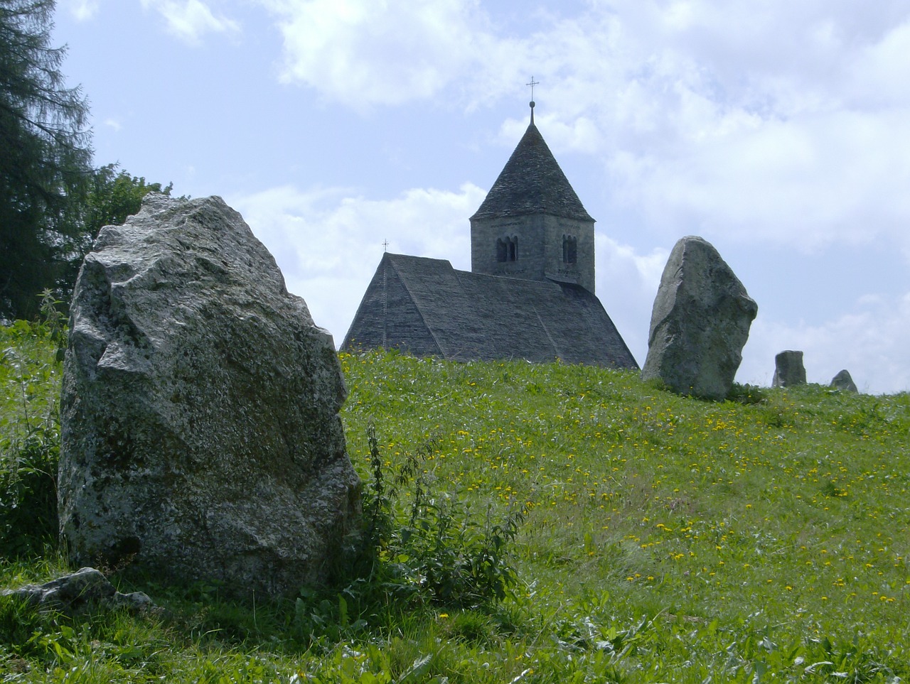 falera megaliths church free photo