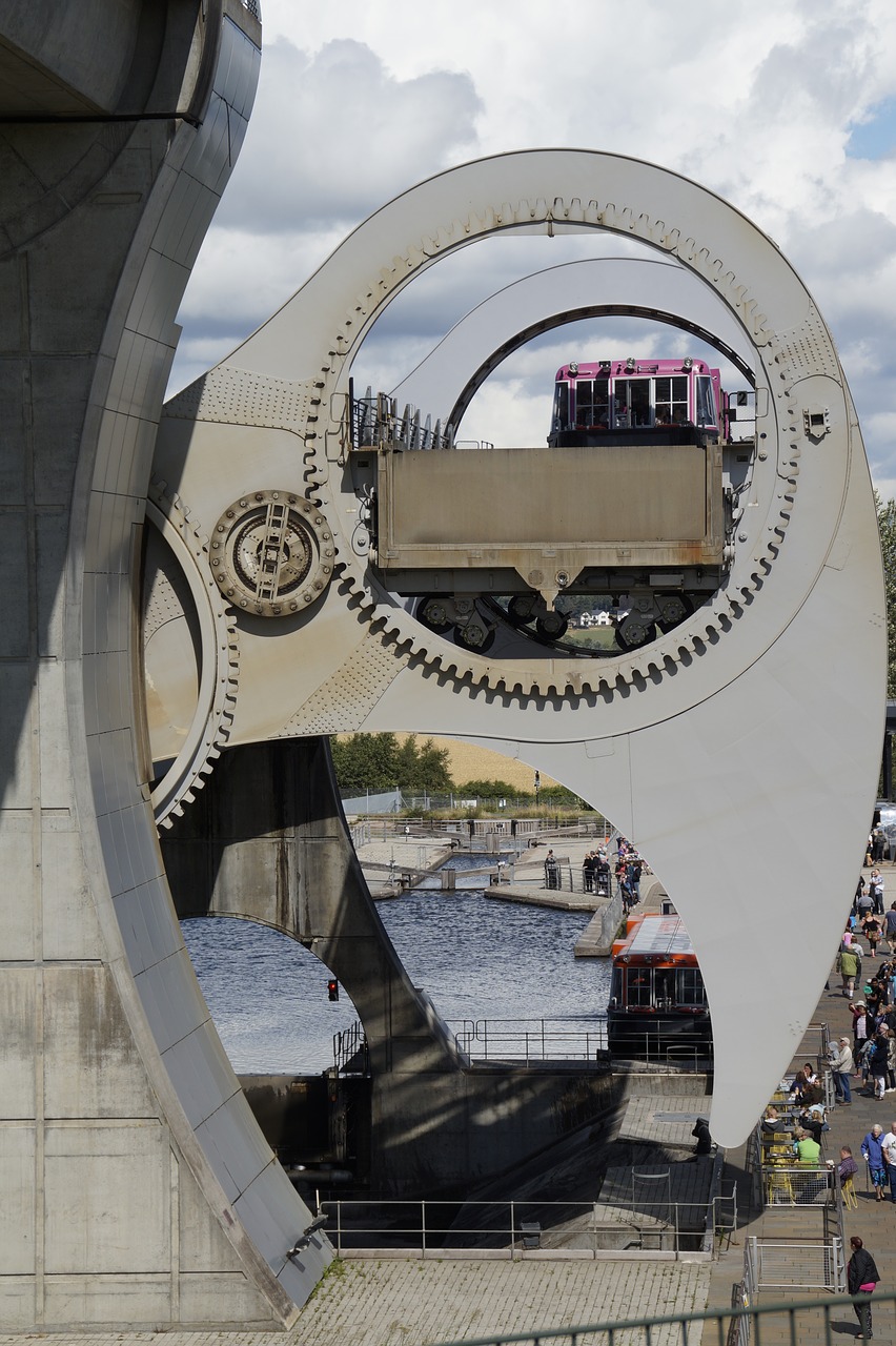 falkirk  scotland  falkirk wheel free photo