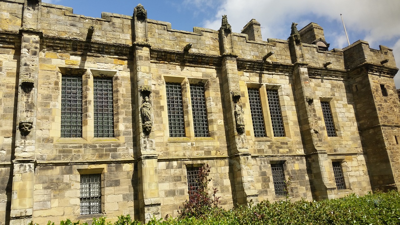 falkland castle scotland free photo