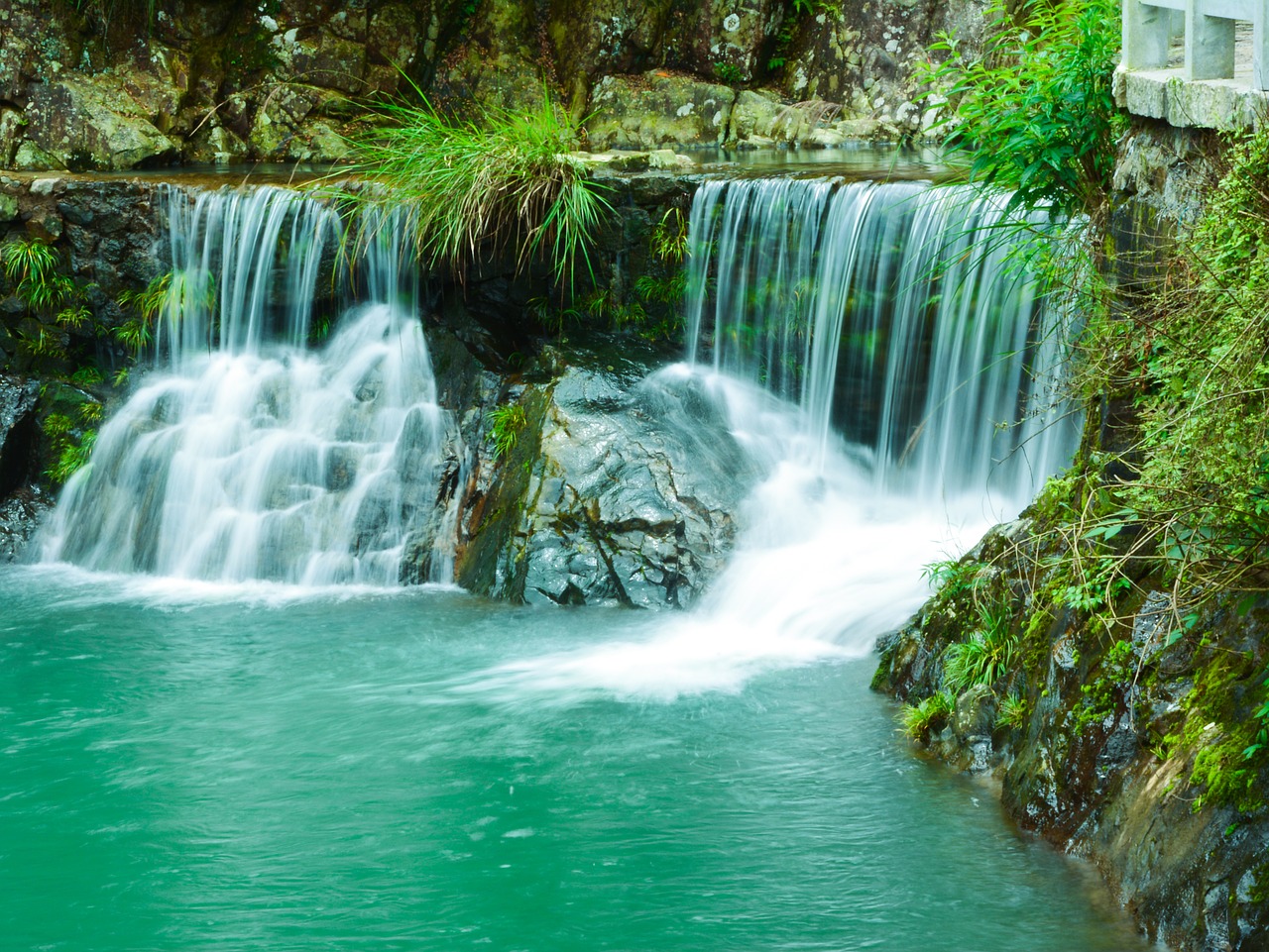 falls zhai liao creek falls running water free photo