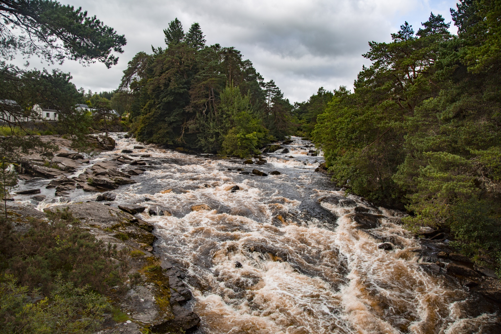 dochart scotland lake free photo