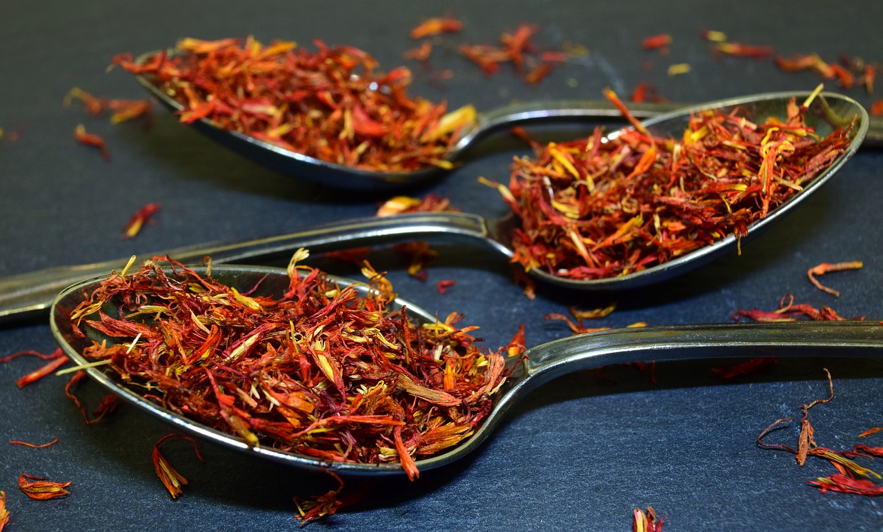 false saffron cook spice free photo