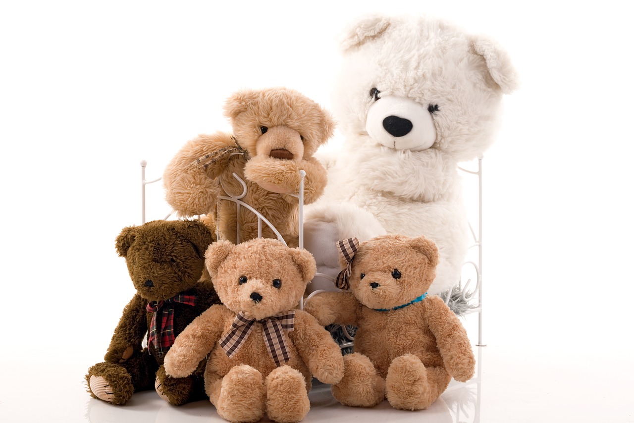 family group teddy bear free photo