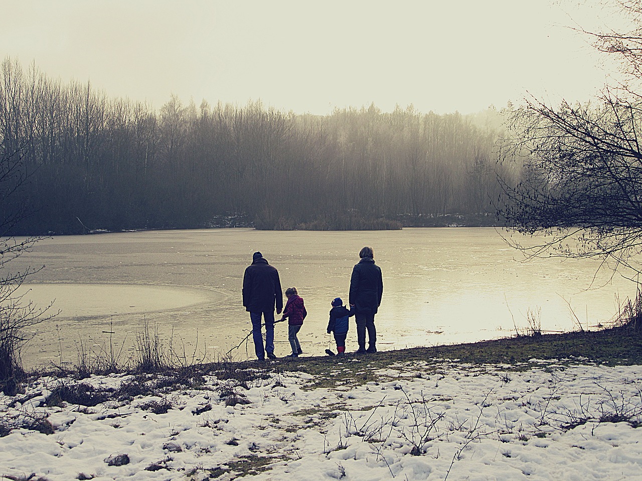 family silhouettes grandparents free photo