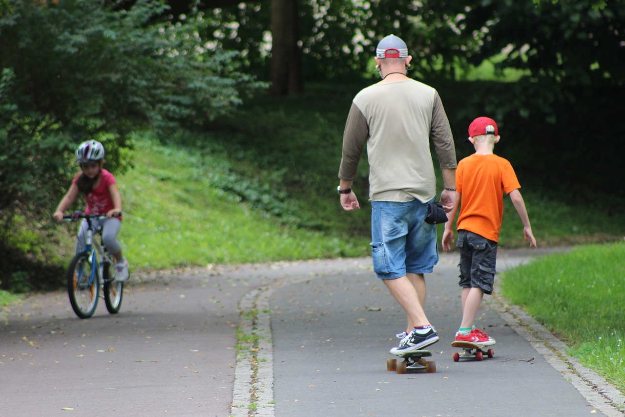 family sport bike free photo