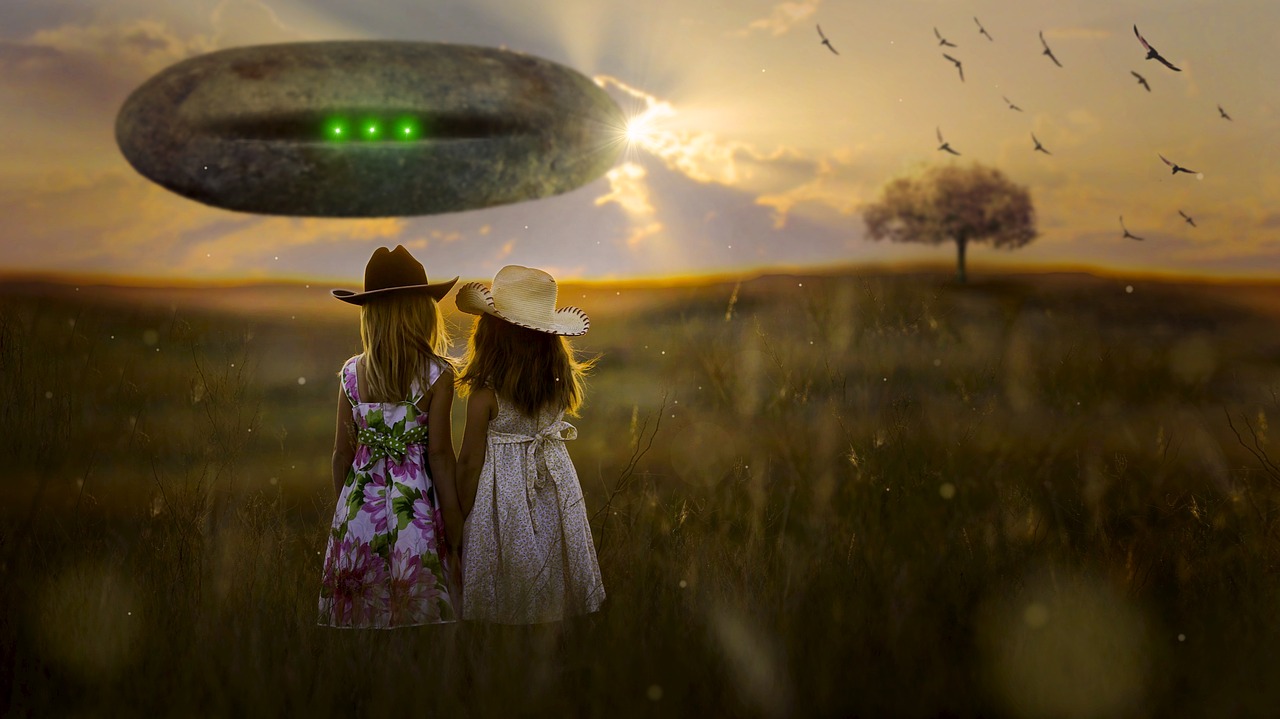 fantasy ufo girl free photo