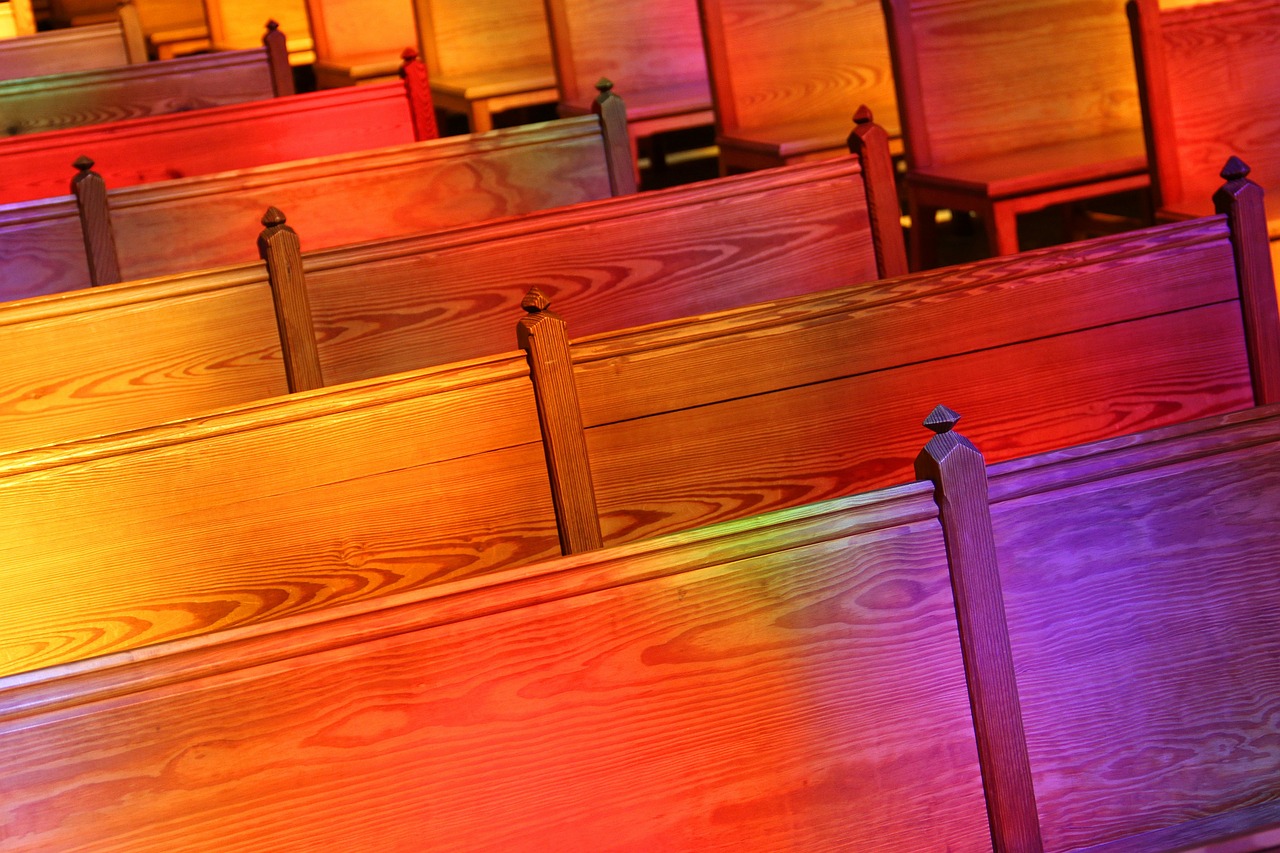 farbenspiel color church free photo