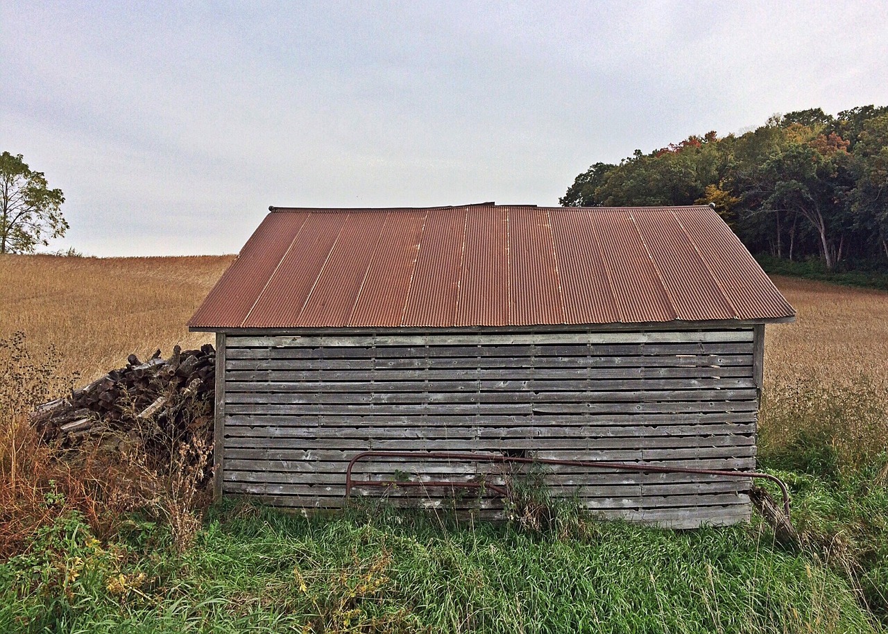 farm cabin wooden free photo