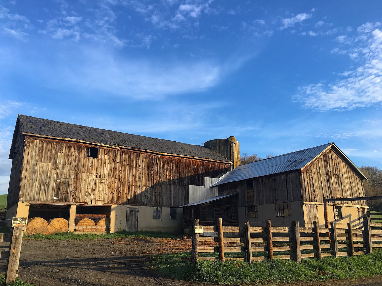 farm sunrise sky free photo