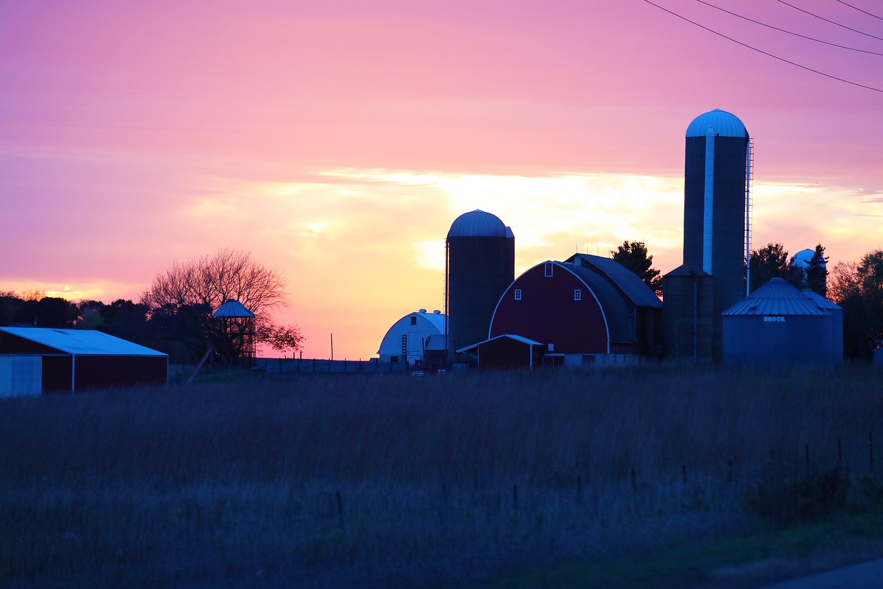 farm farmland sunset free photo