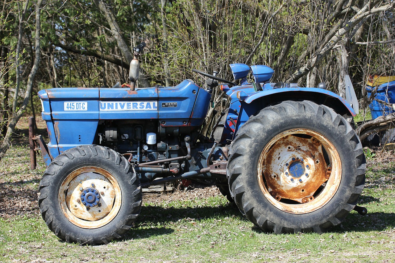 farm tractor agriculture free photo