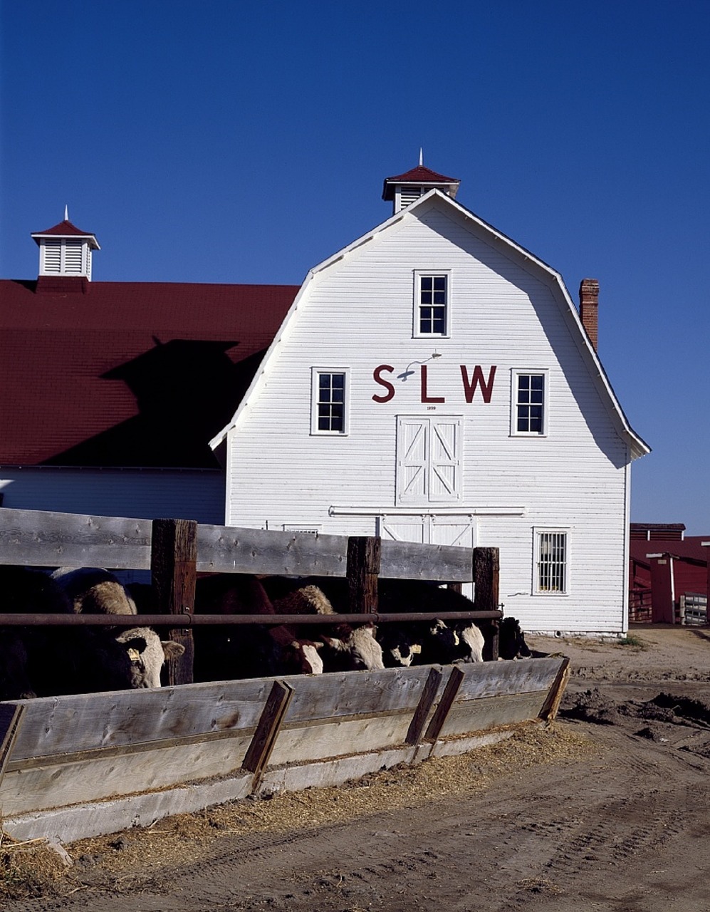 farm buildings barn free photo