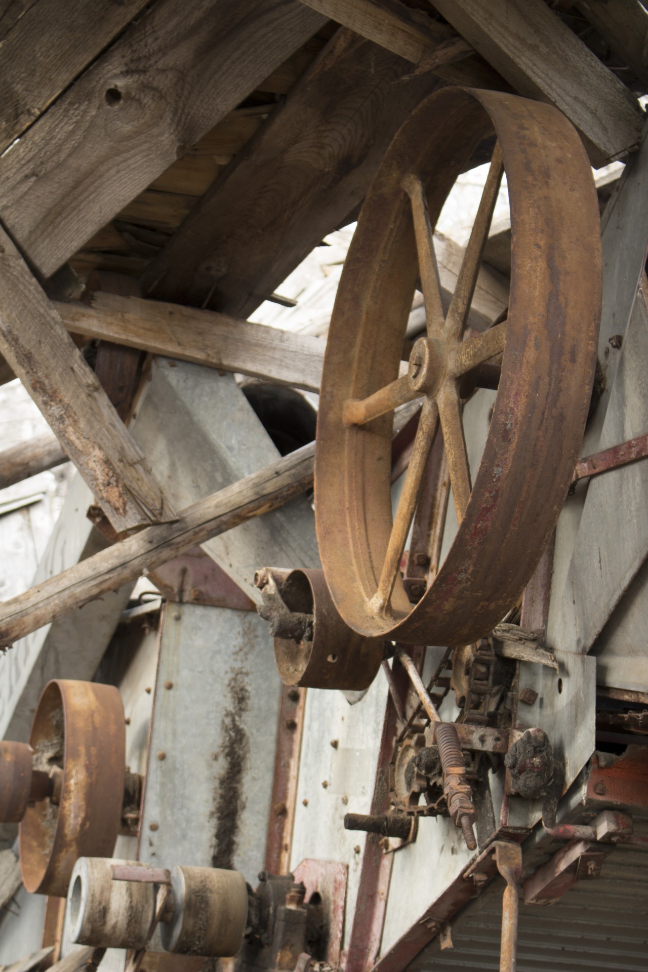 farm equipment thresher free photo