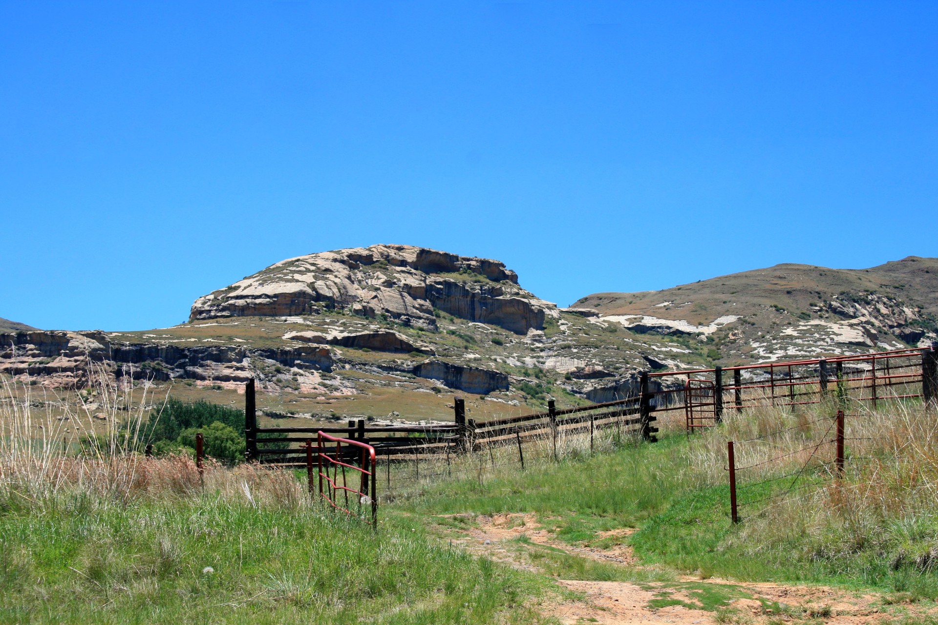 mountain landscape eastern free state fence free photo