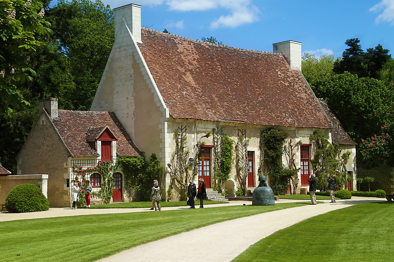 farm house building rural free photo