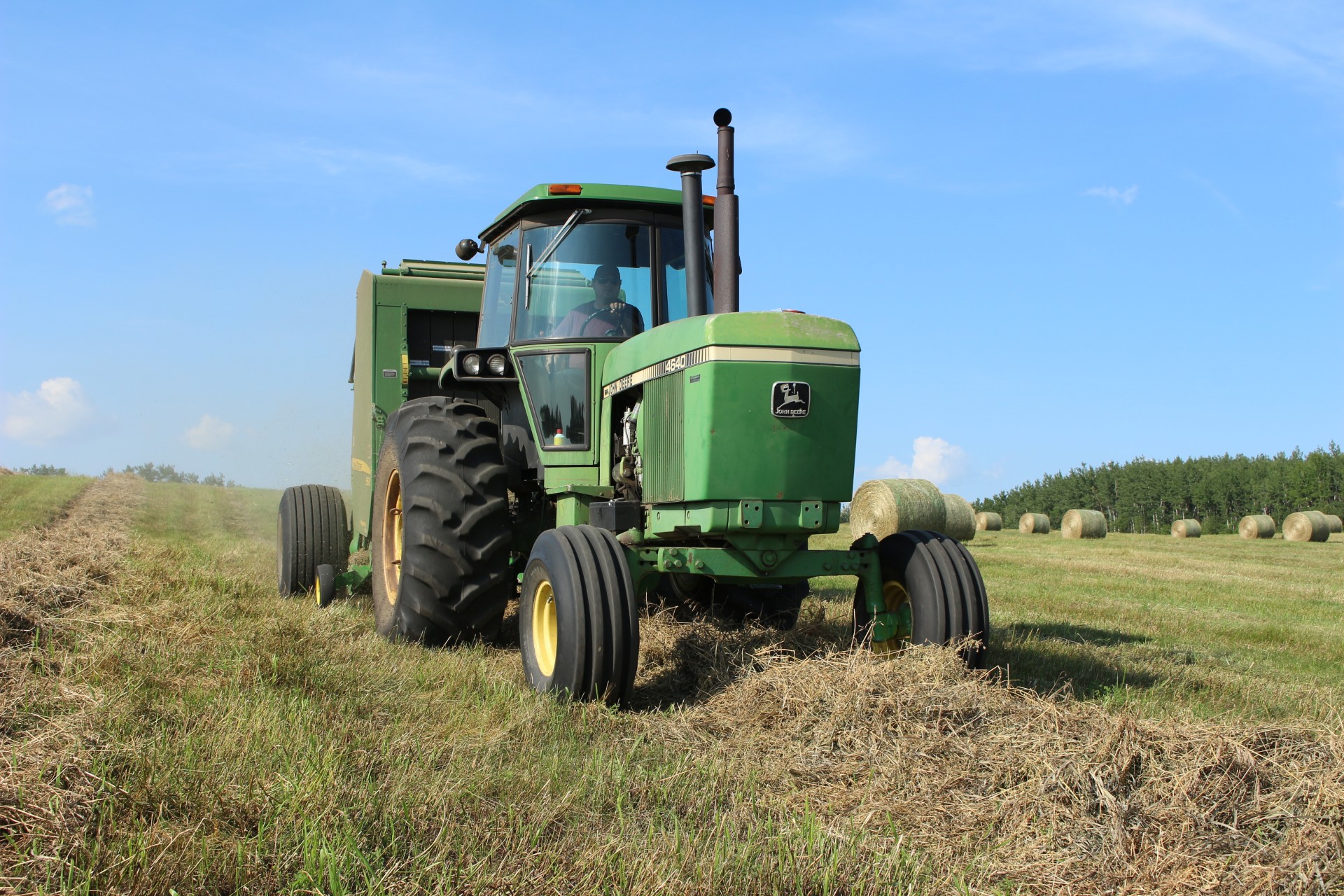 farm round hay free photo