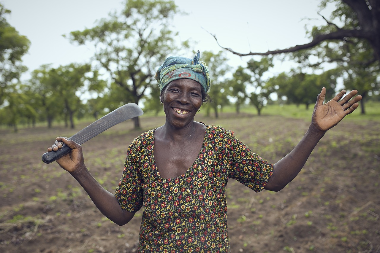 farmer africa woman free photo