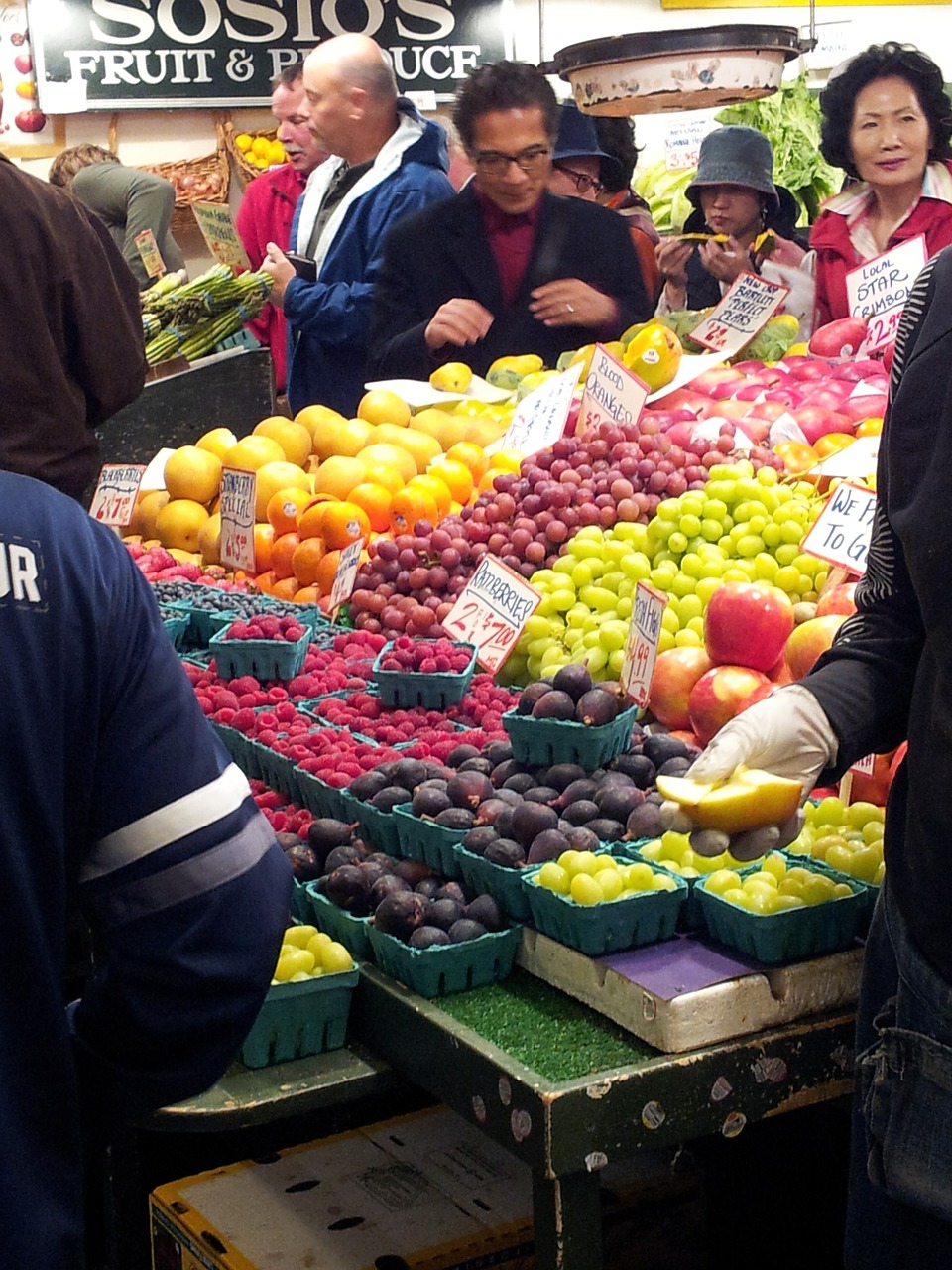 farmers market fruit vegetable free photo