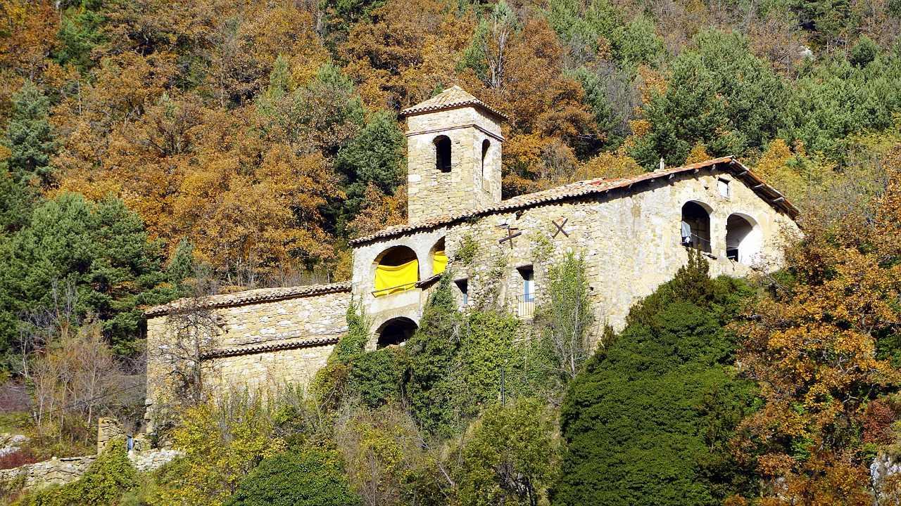 farmhouse catalan church free photo