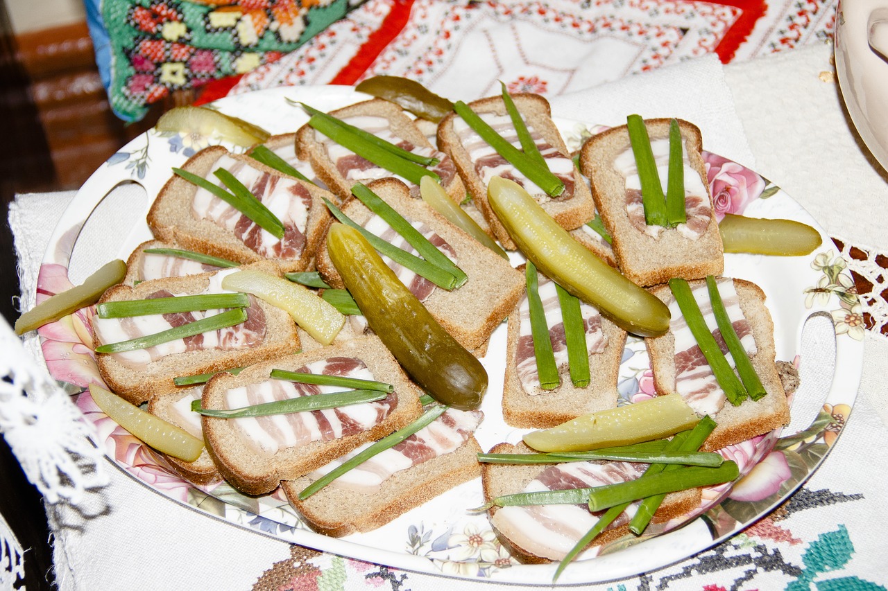 fat  pickles  appetizer free photo