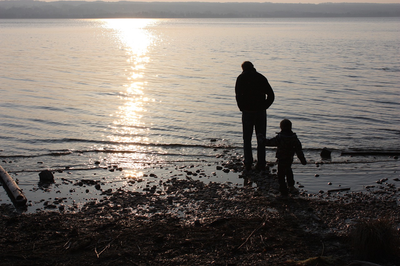 father son sunset free photo