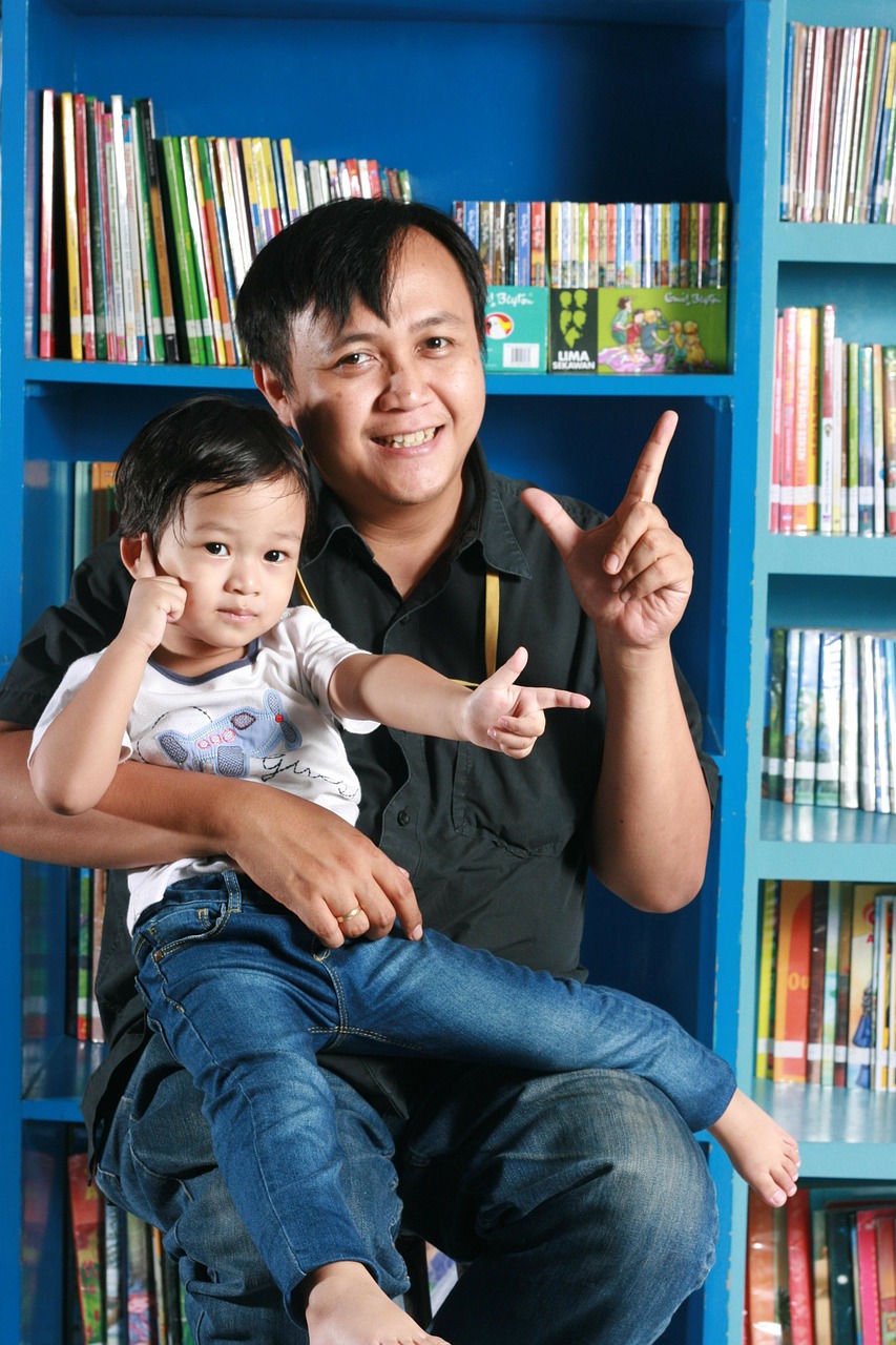 father son library free photo