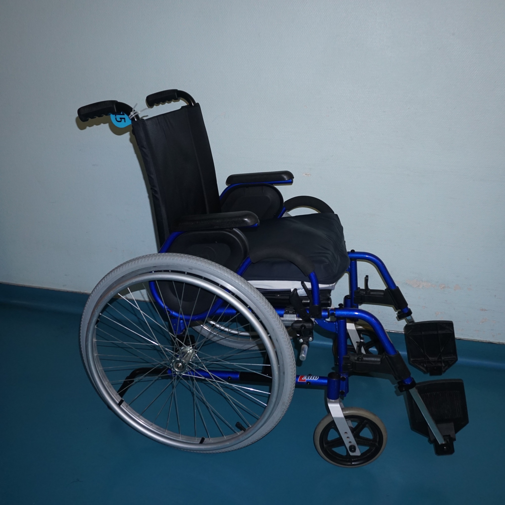 wheelchair handicap handicapped free photo