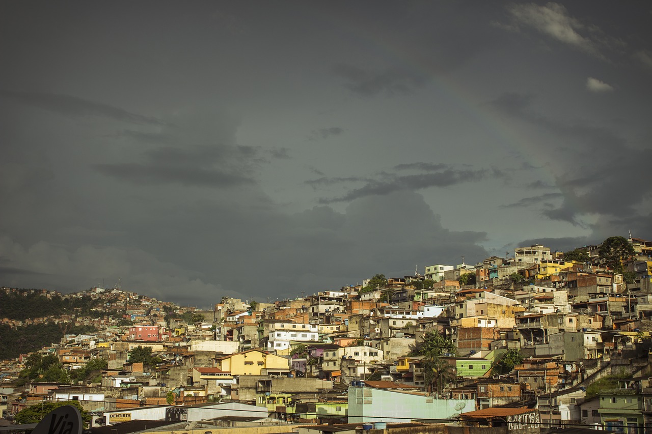 favela city rainbow free photo