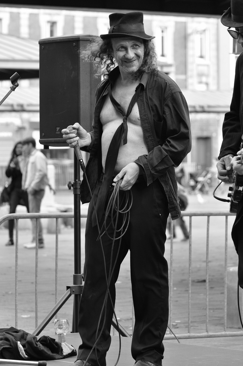 feast of music  singer  black and white free photo