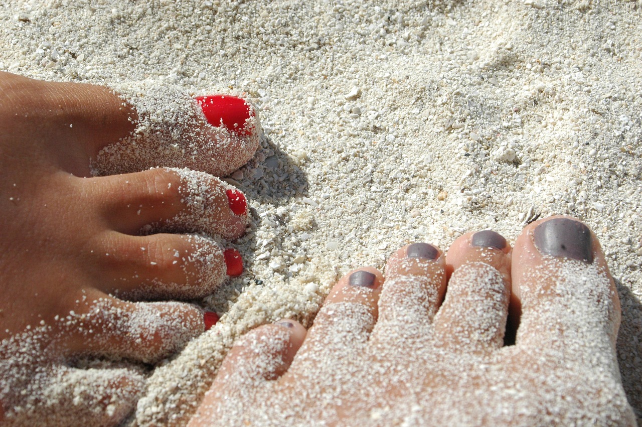 feet sand nails free photo