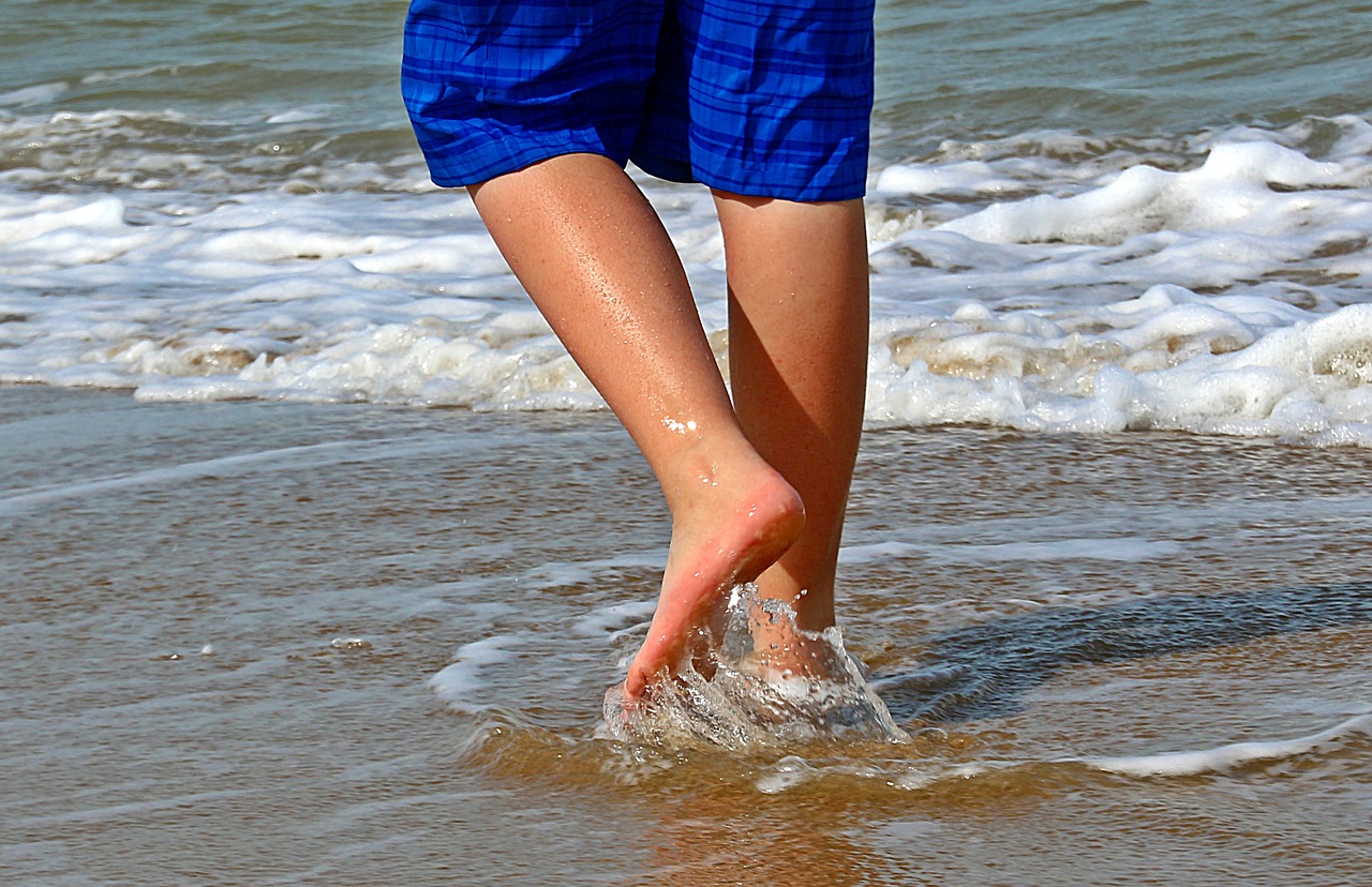 feet legs sand free photo