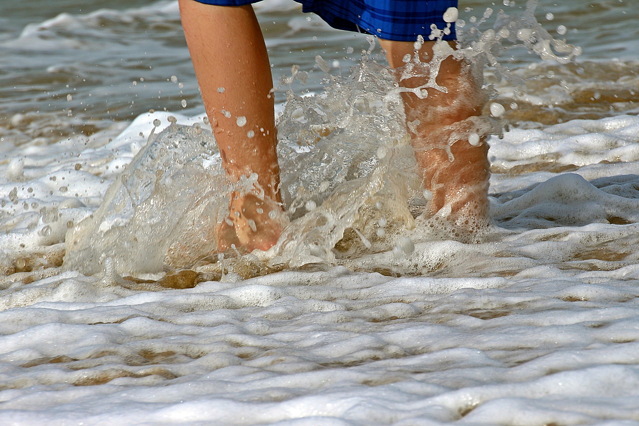 feet legs sand free photo