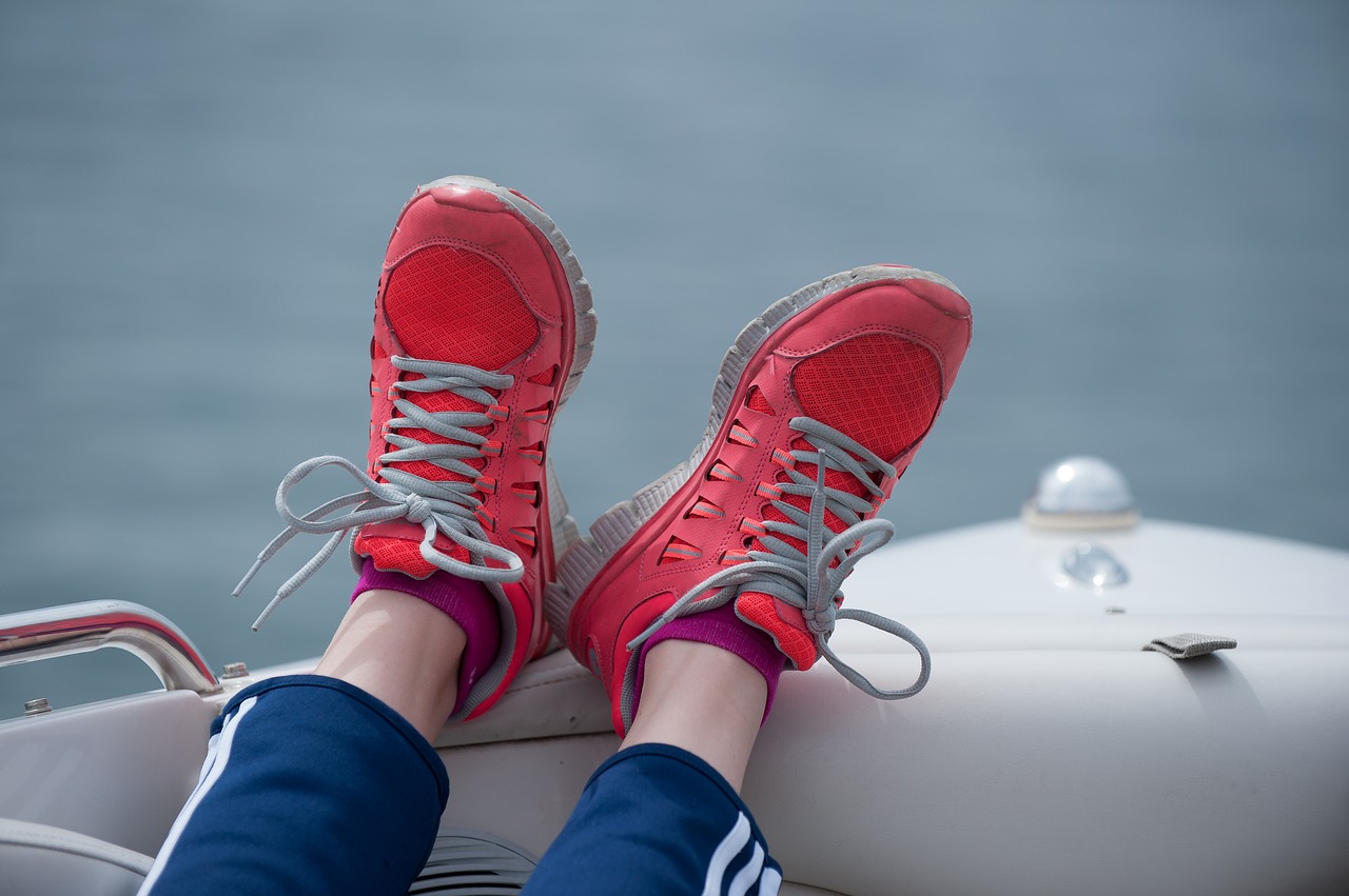 feet red relaxation free photo