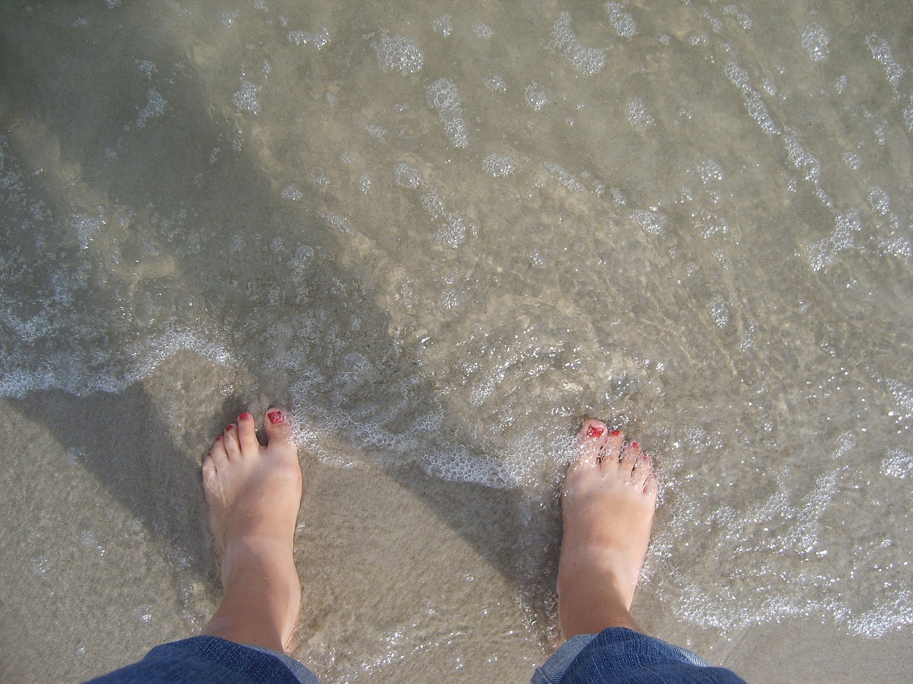 feet sea holiday free photo