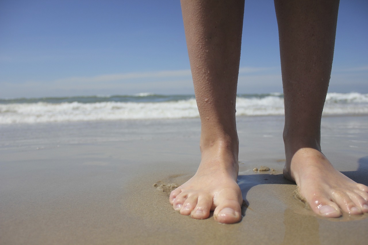 feet beach sea free photo