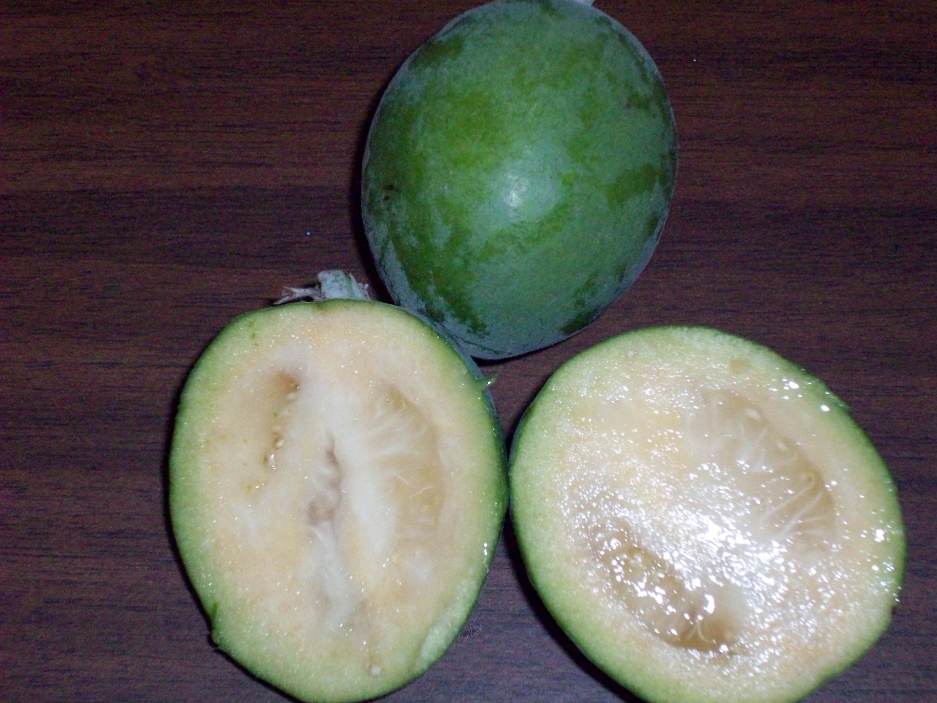 fruit feijoa fruit food free photo