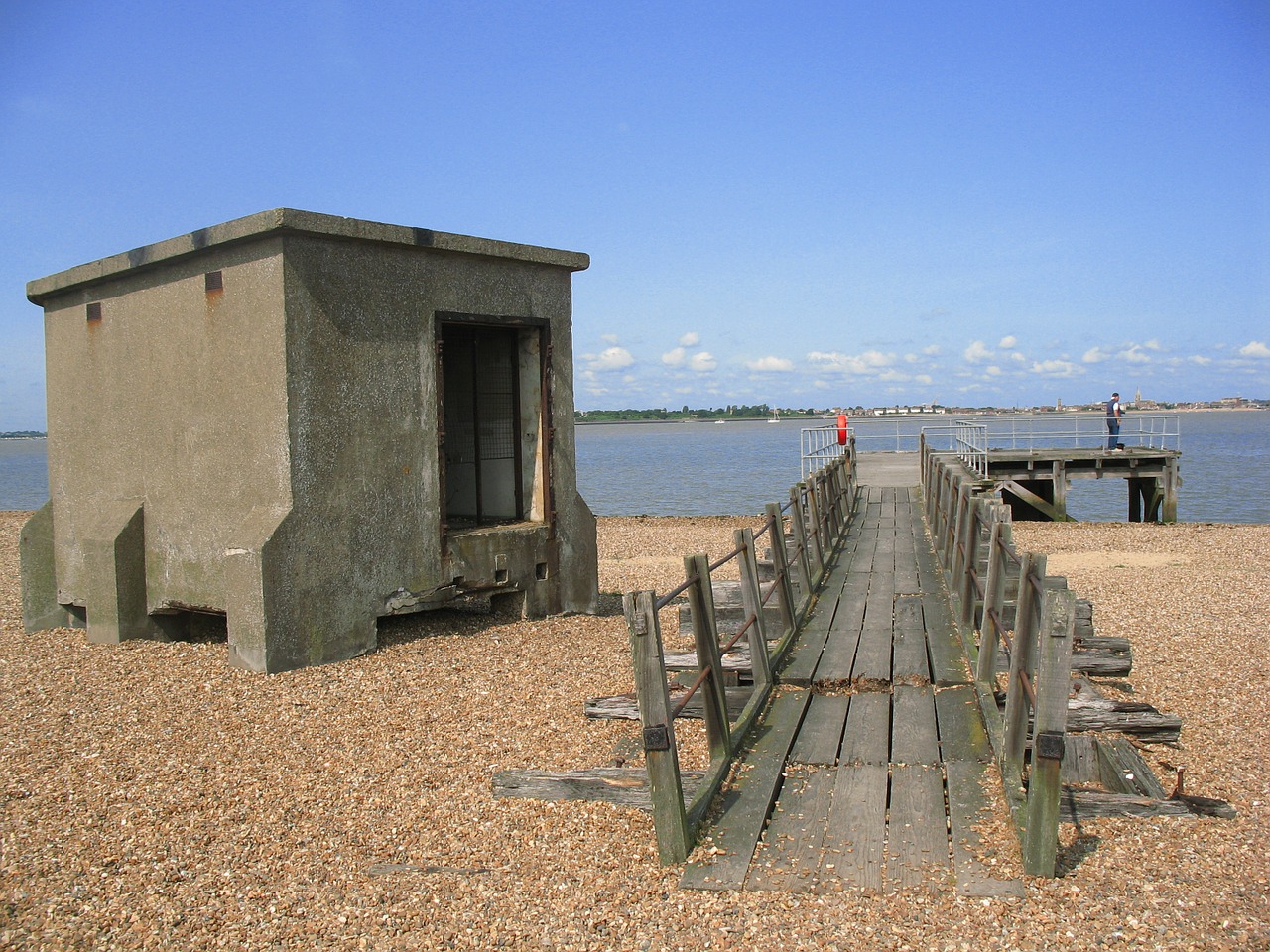 felixstowe port spring free photo