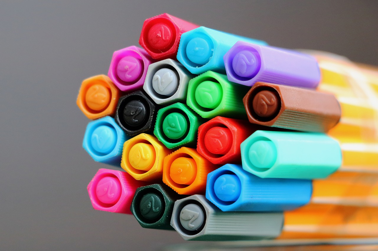 felt tip pens colorful color free photo