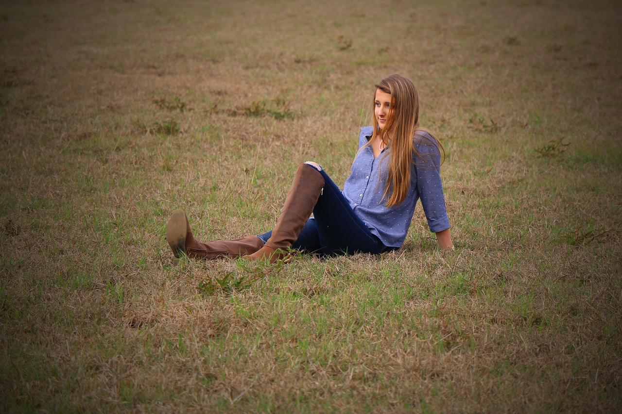 female girl country free photo