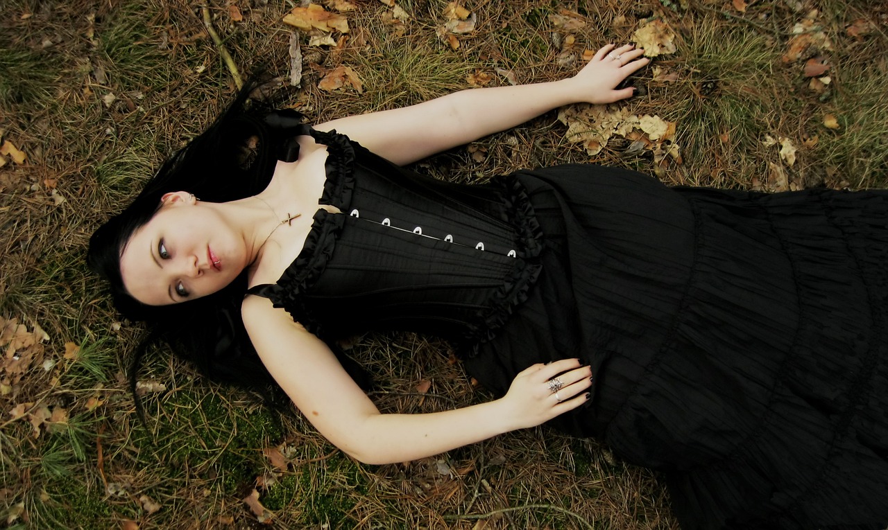 female gothic young free photo