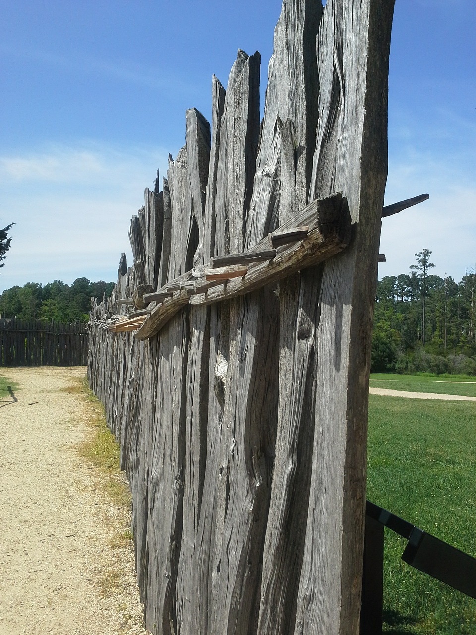 fence historic wooden free photo