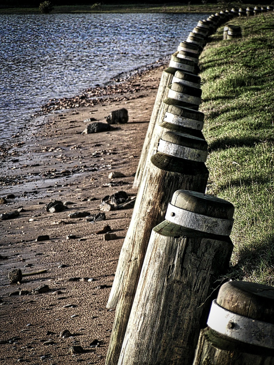 fence posts perspective free photo