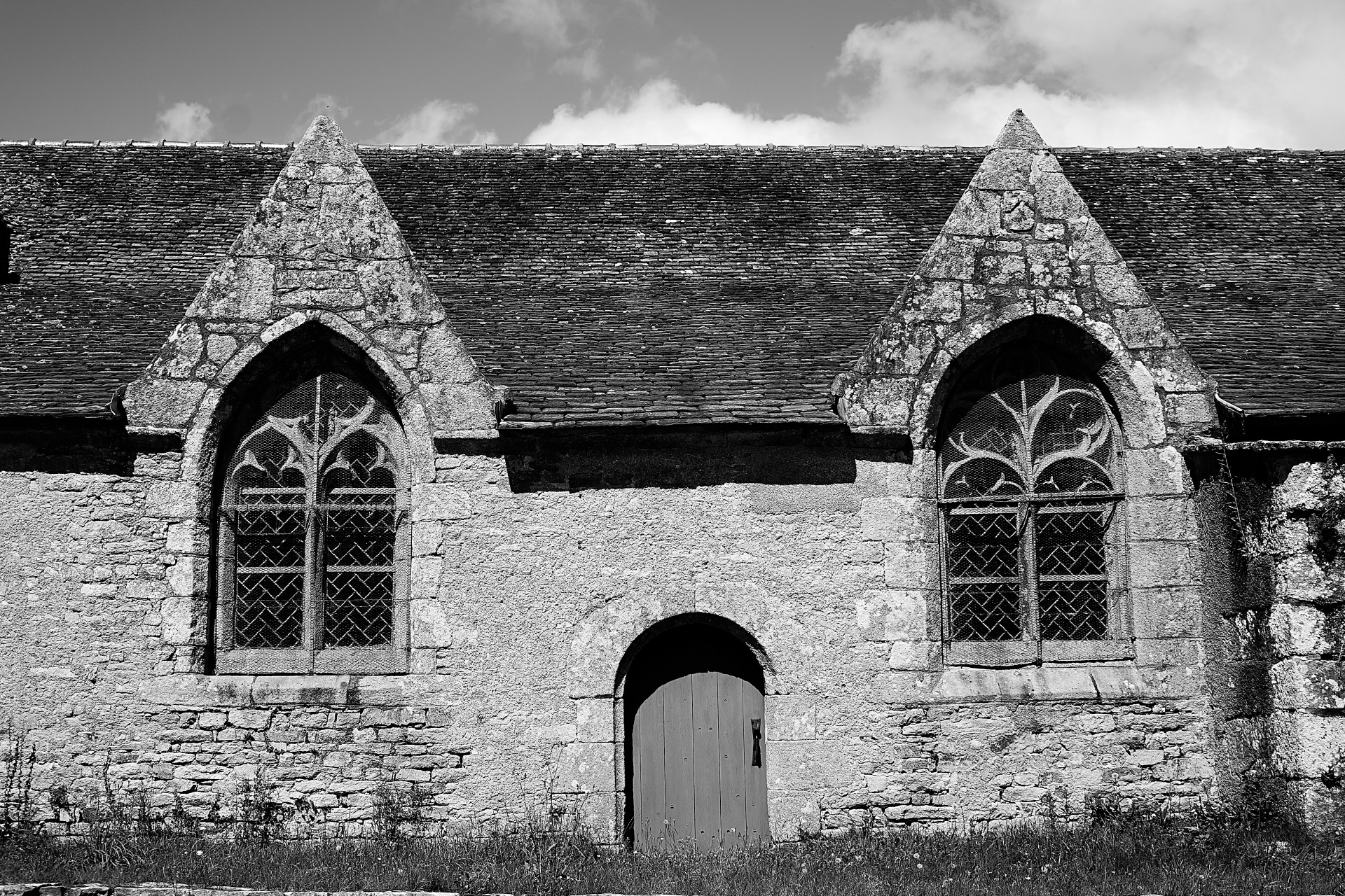 window wall details free photo