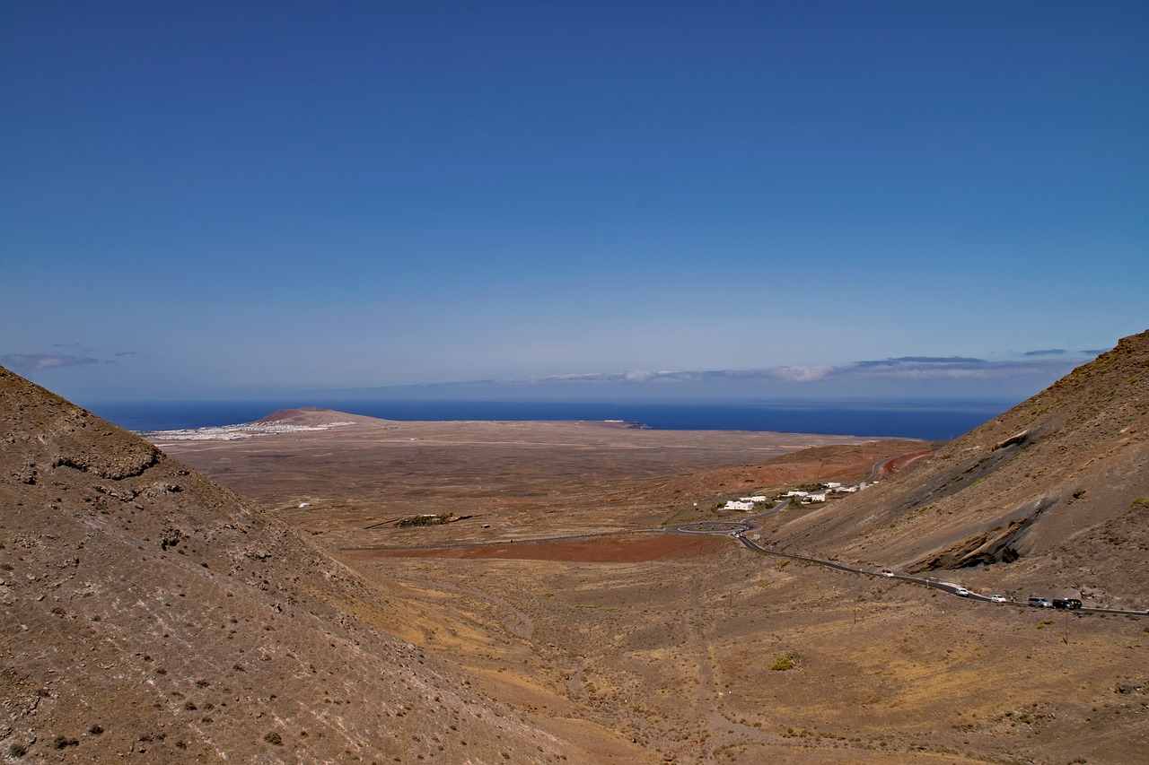 fermés yaiza lanzarote free photo