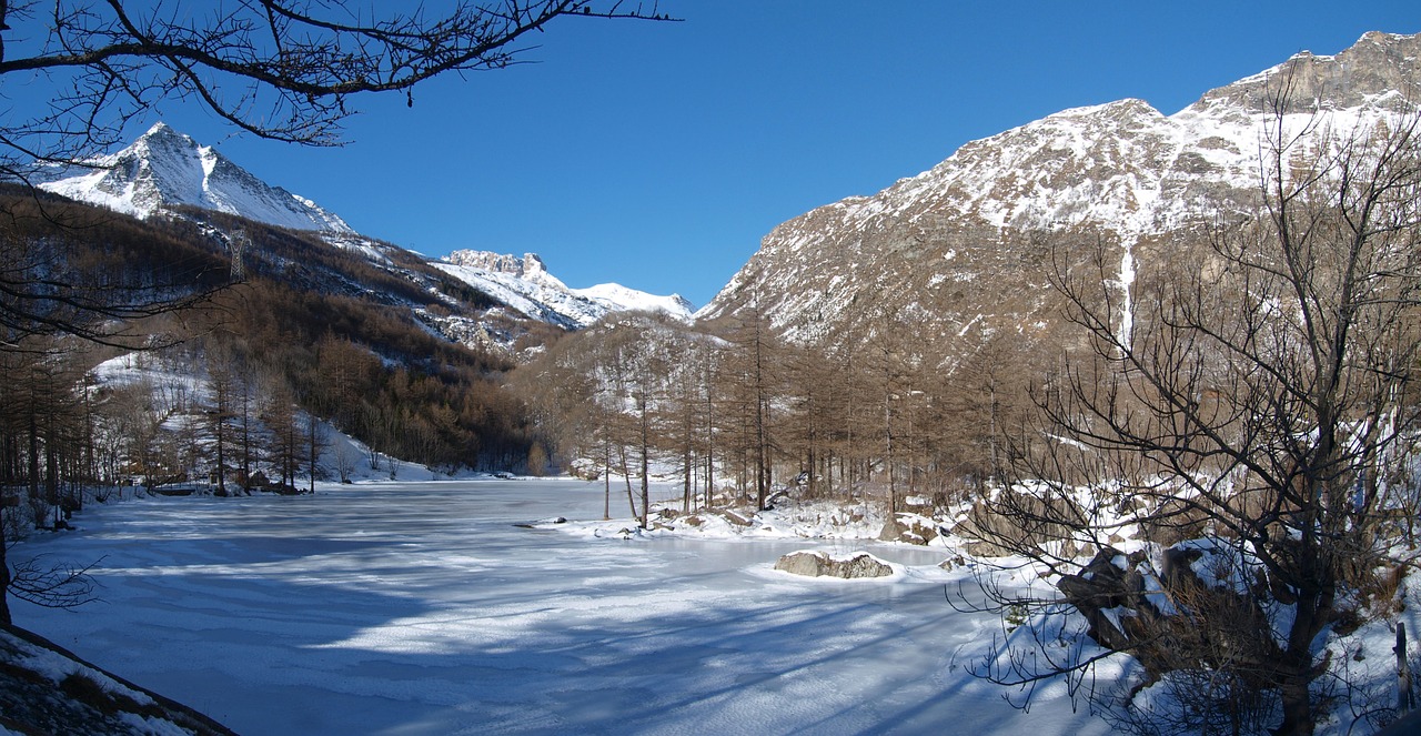 ferrera moncenisio lake free photo