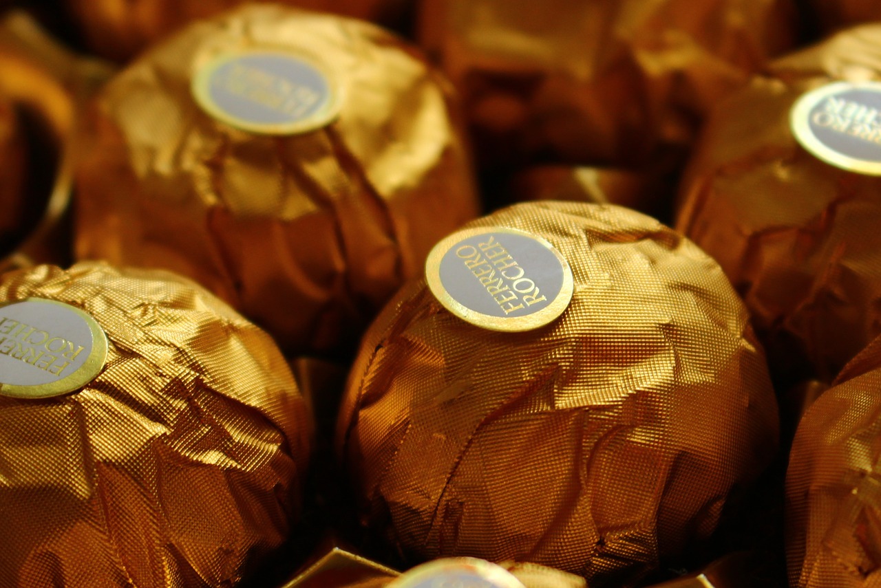 ferrero chocolate gold free photo