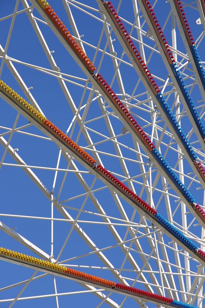 ferris wheel hustle and bustle year market free photo