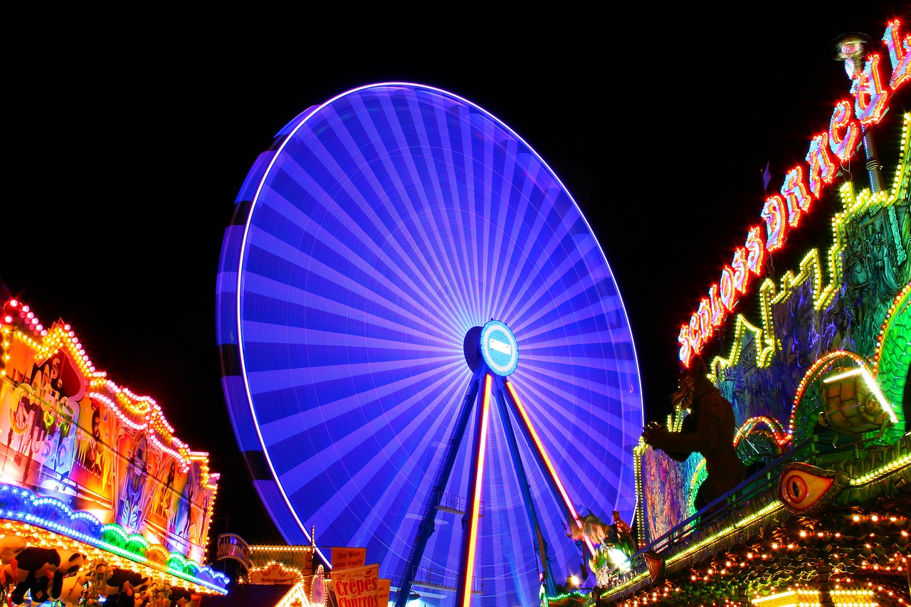 ferris wheel night folk festival free photo