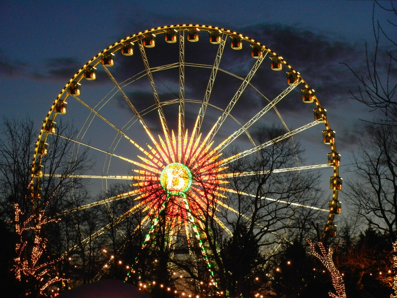 ferris wheel carousel year market free photo